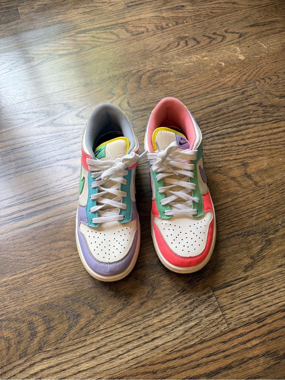 Nike Low-Top Sneakers, multi-color, size 8 US